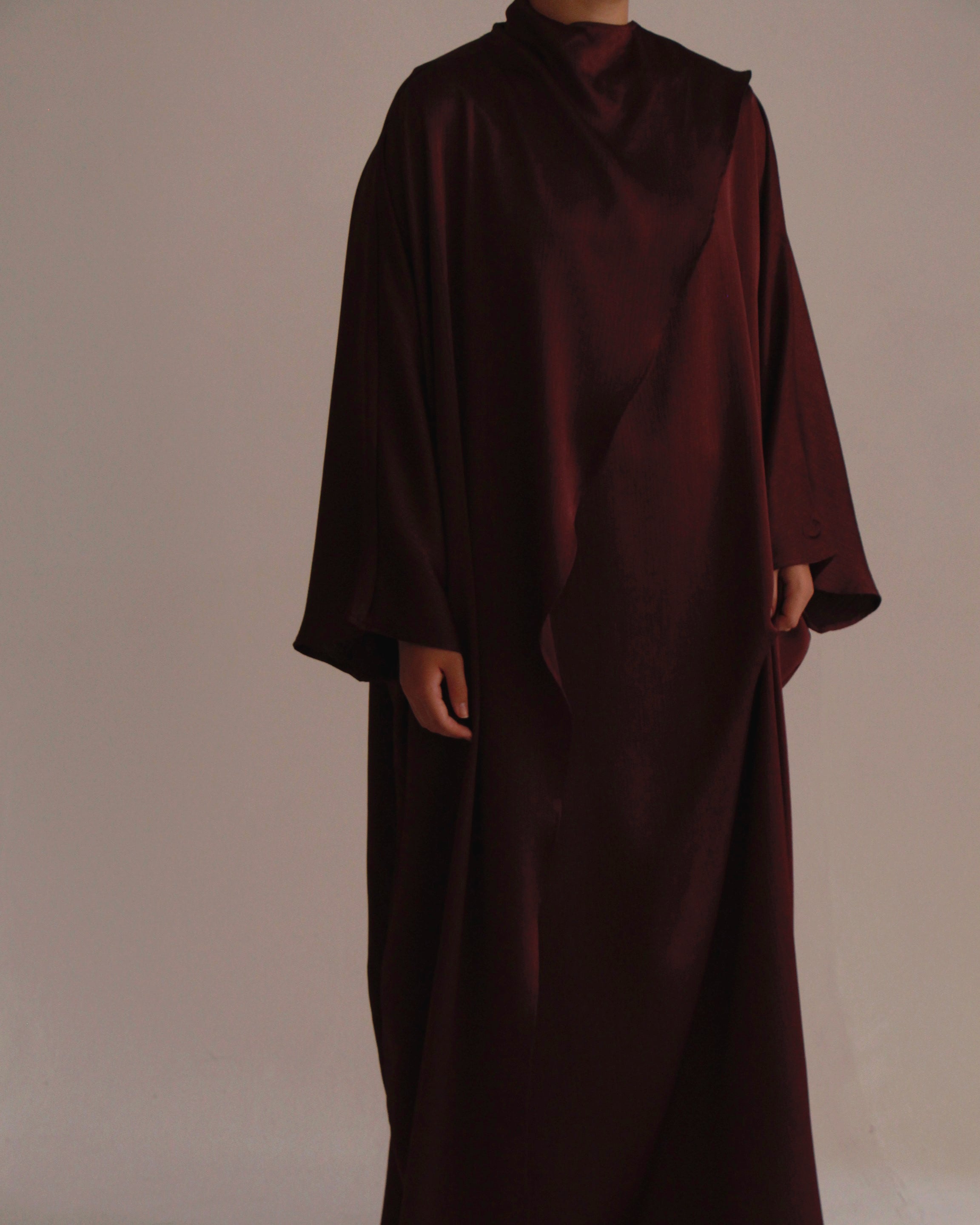 BATWING SHAWL | BURGUNDY (TEXTURED)