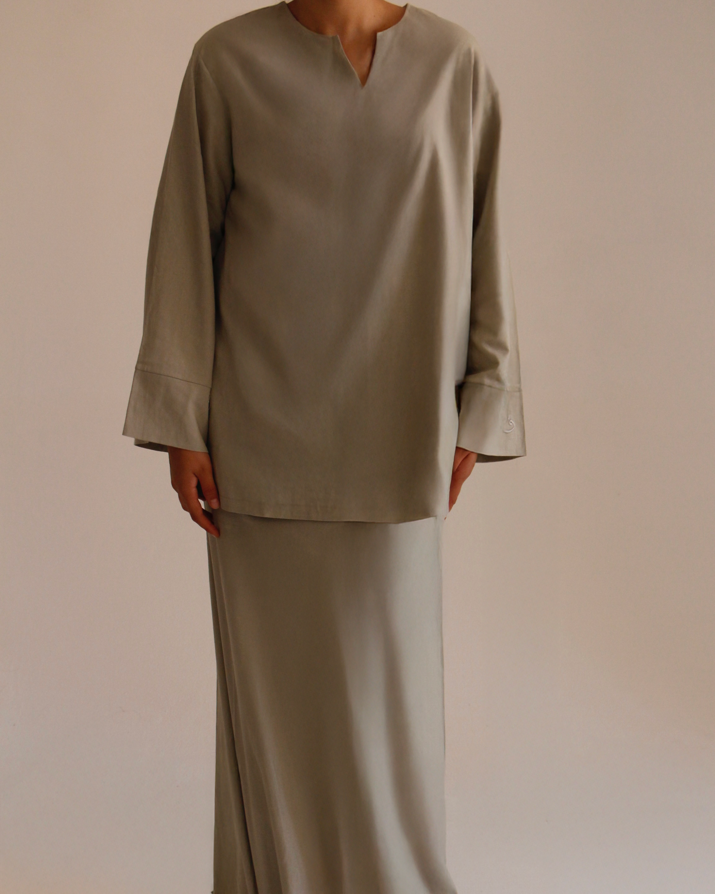 NECK LINEN SET | SAGE