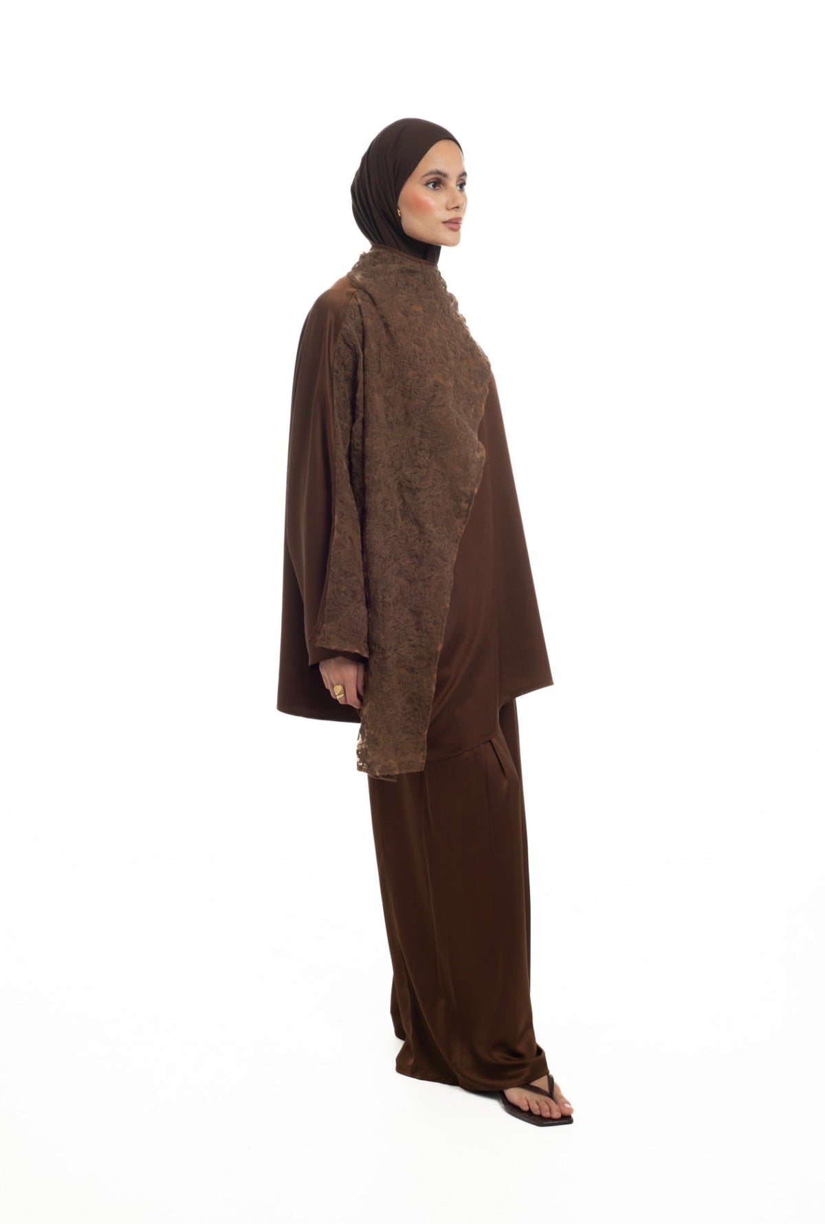 Batwing Lace Shawl Top | Honey Date - Byqaaf