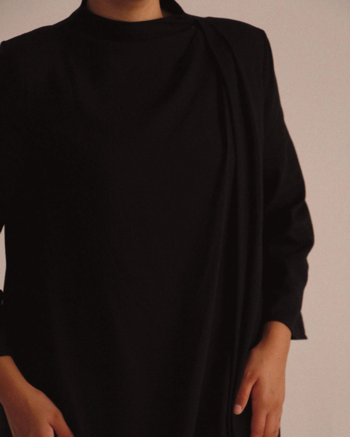 Draped Blazer Midi Dress | Black - Byqaaf