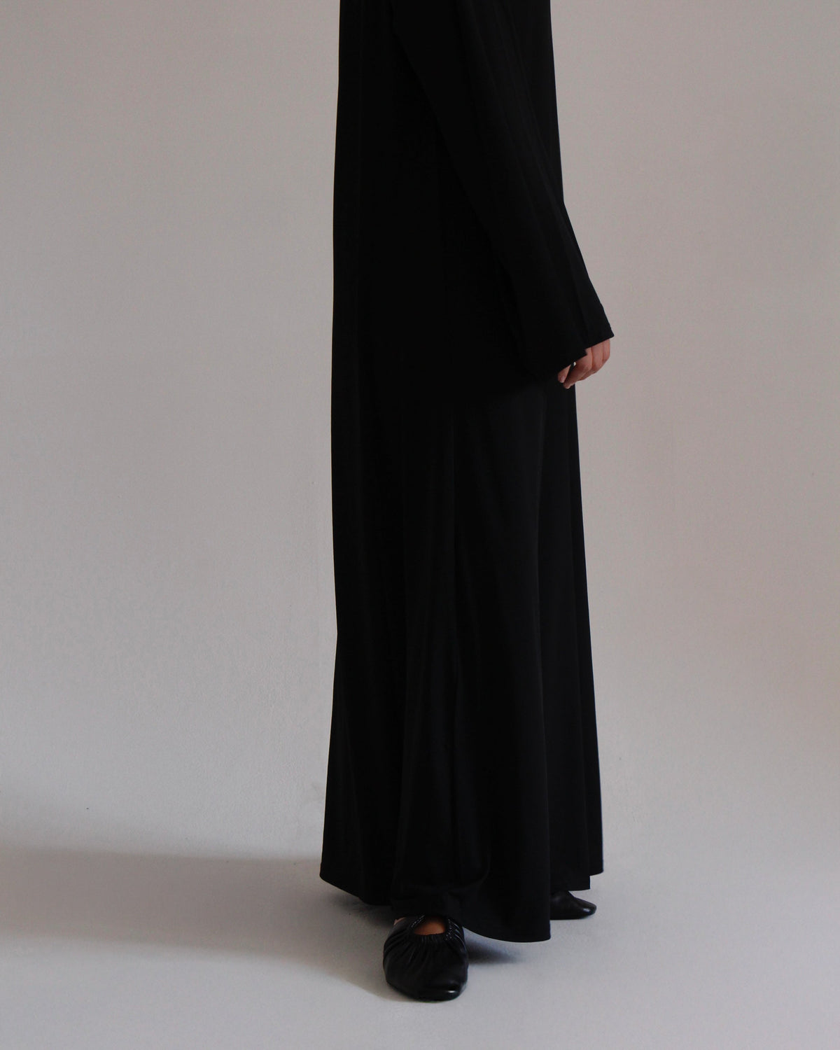 Pleated Jersey Dress | Black - Byqaaf